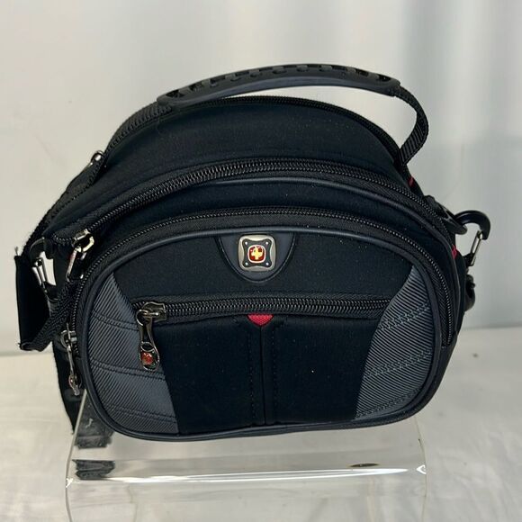 SWISS GEAR “THE SHERPA” CROSSBODY FTL-10-008 - Picture 1 of 8